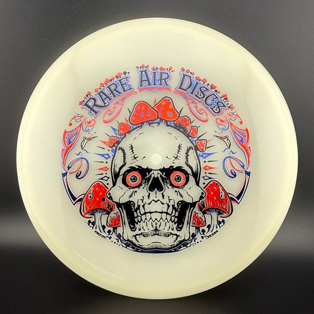 Total Eclipse Envy - Crushin' Amanitas by Manny Trujillo Axiom