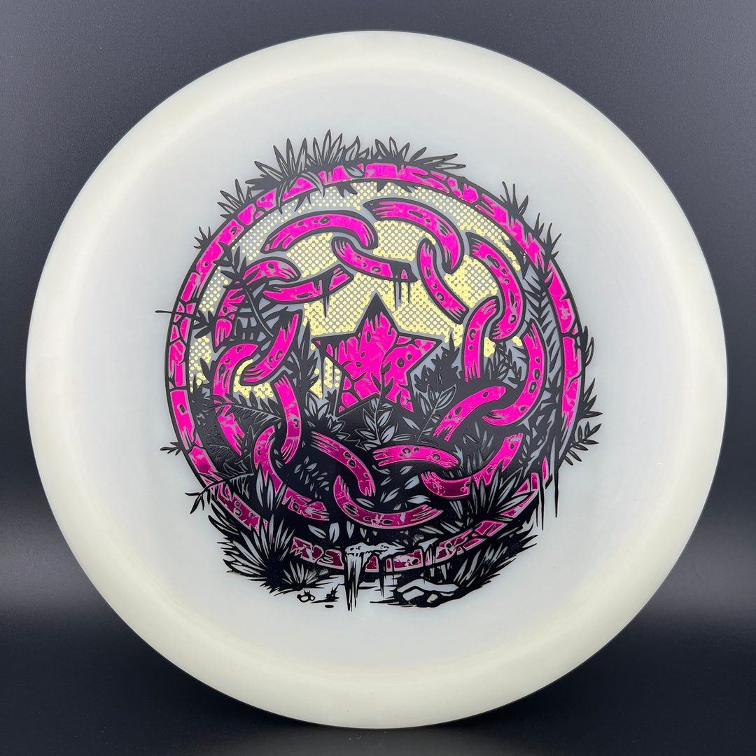 VIP Moonshine Longbowman - Desolate Shield Triple Foil Westside Discs