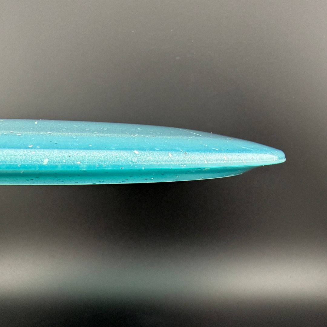 Moondust Champion Eagle - F2 Innova