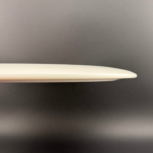 Tournament Queen - Runo DyeMax Westside Discs