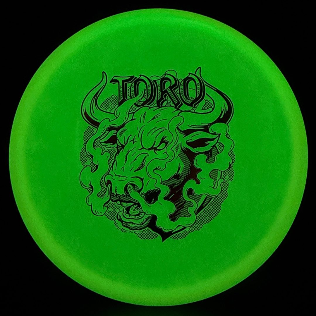 Classic Glow Champion Toro - Artist's Corner Innova