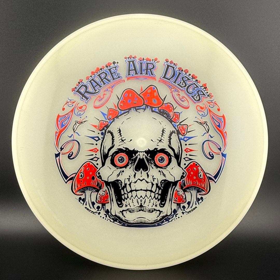 Total Eclipse Envy - Crushin' Amanitas by Manny Trujillo Axiom