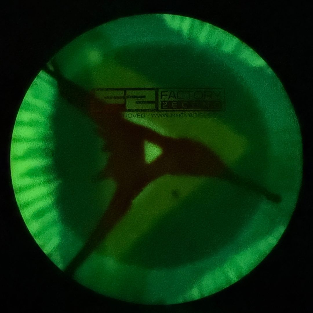 I-Dye Glow Champion Dominator - F2 Innova