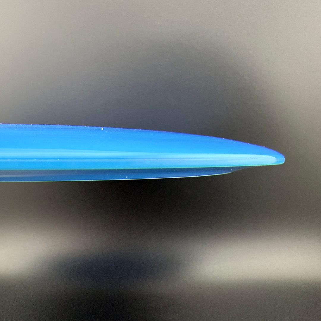 Royal Grand Grace - Lightweight Latitude 64