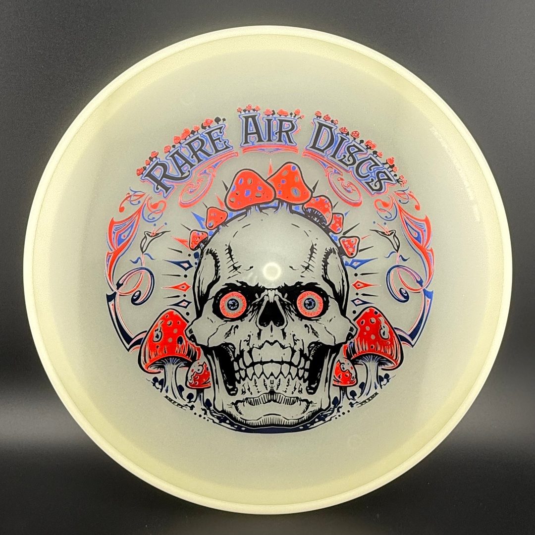 Total Eclipse Envy - Crushin' Amanitas by Manny Trujillo Axiom