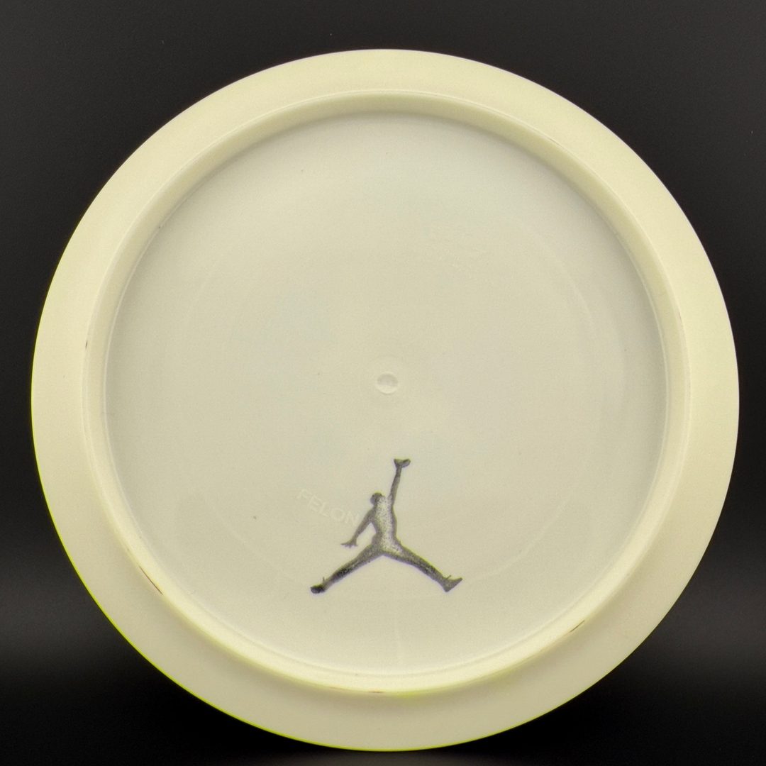 Fuzion Felon - DyeMax - Cpt America *Gibson Stash* Jumpman Dynamic Discs