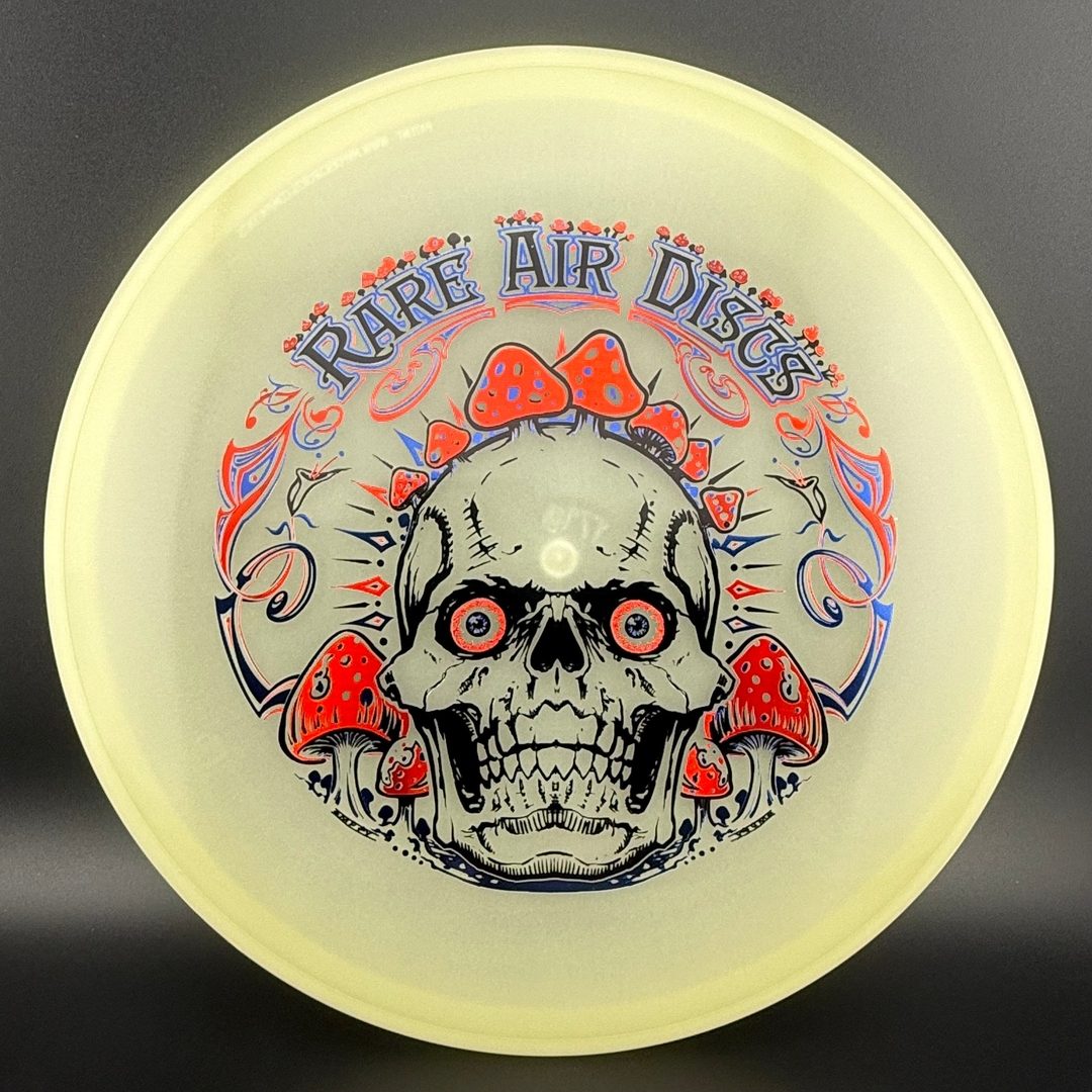 Total Eclipse Envy - Crushin' Amanitas by Manny Trujillo Axiom