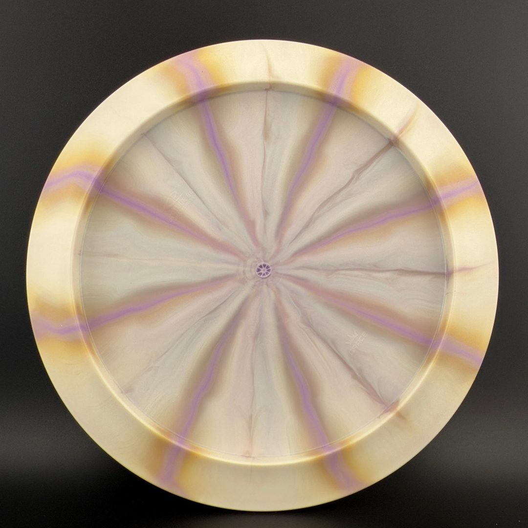 Extreme Burst Royal Grand Grace - XL Crown Latitude 64
