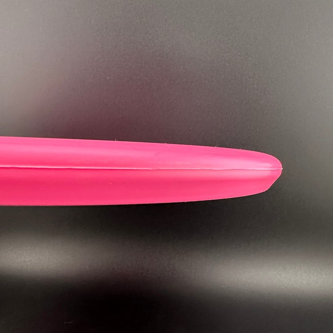 Zero Medium Spike Latitude 64