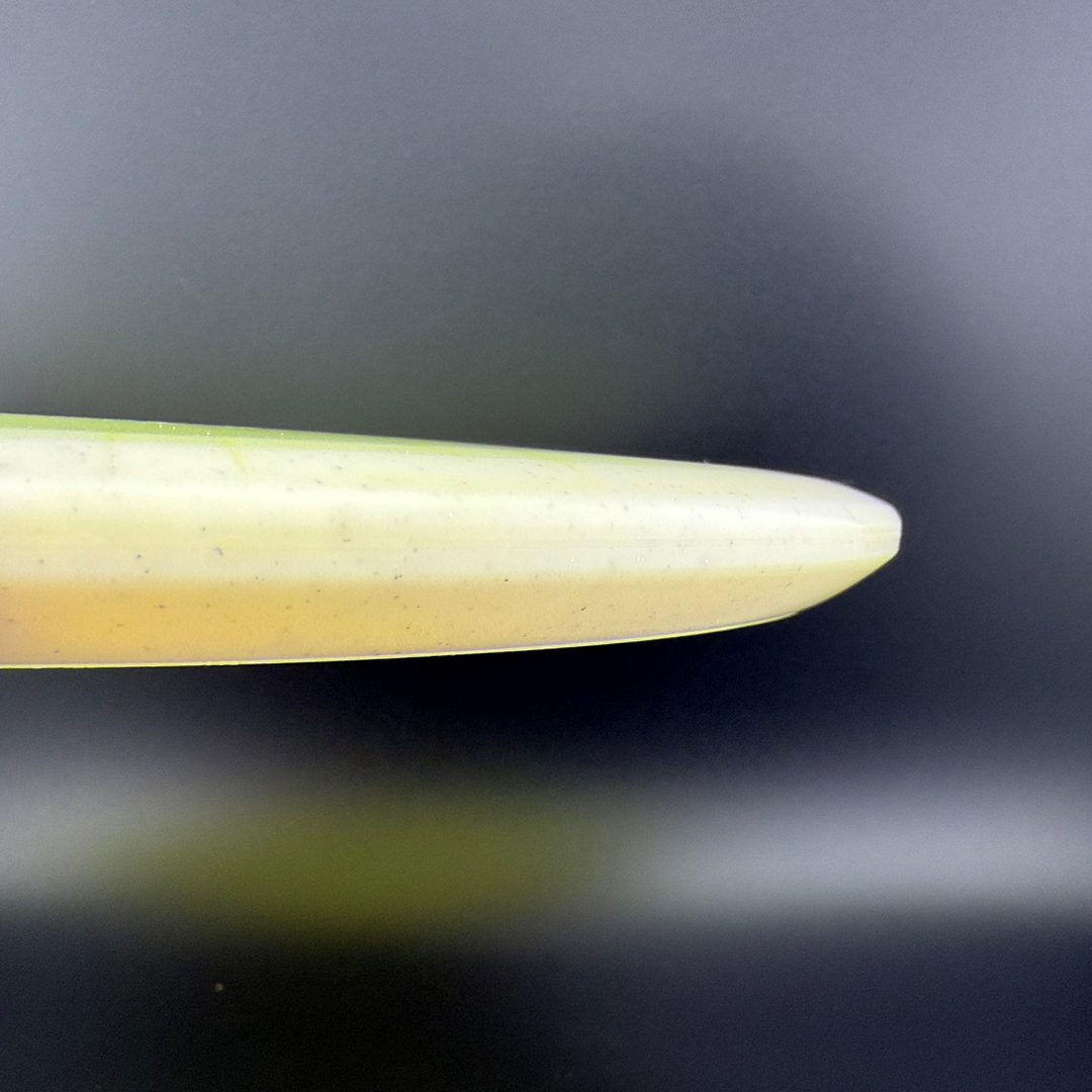 Color Glow Metal Flake Horizon C-Line MD1 - April Jewels 25 Lone Howl II Discmania