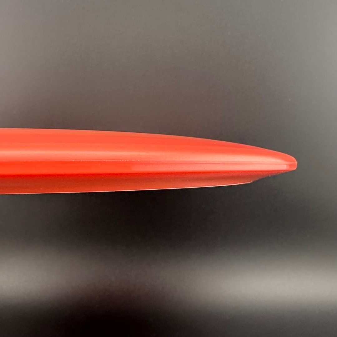 Swirly S-line FD - Red Split Dye - Discmania Tattoo stamp Discmania