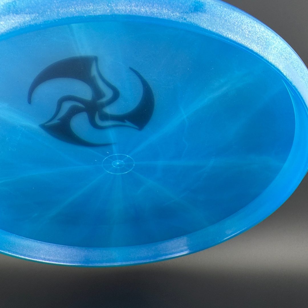 VIP Glimmer Swan 2 - Huk Lab TriFly Westside Discs