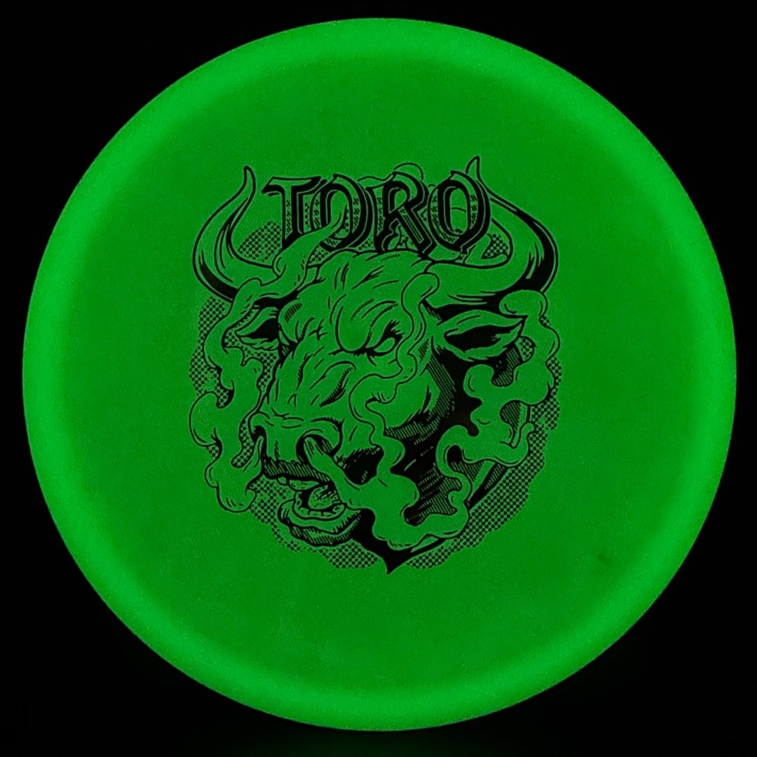 Classic Glow Champion Toro - Artist's Corner Innova