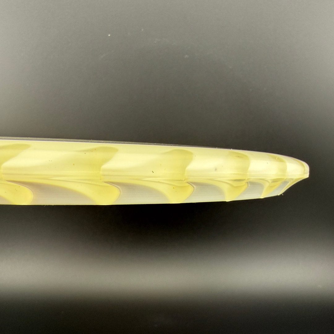 FuZed Glo Z Buzzz - Bee Stamp Discraft