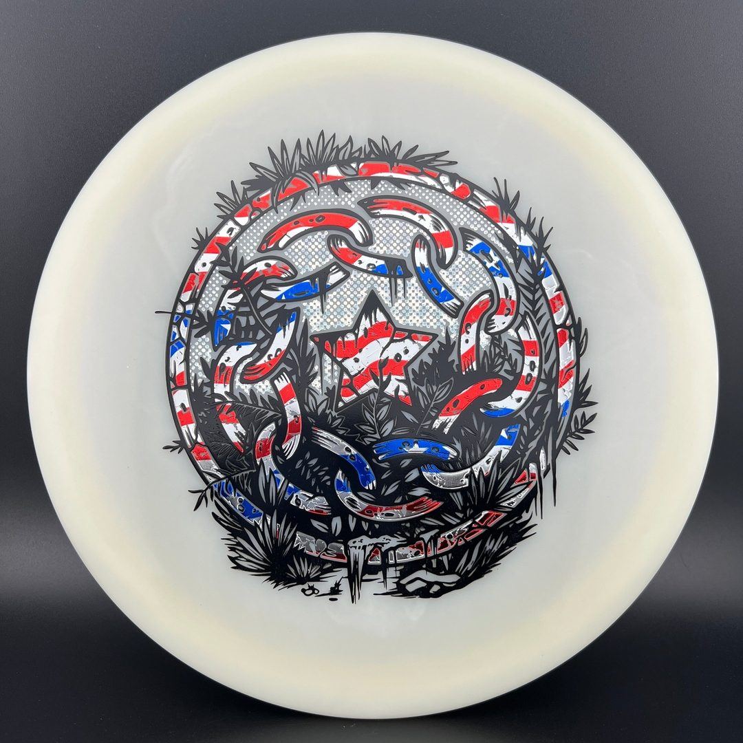 VIP Moonshine Longbowman - Desolate Shield Triple Foil Westside Discs