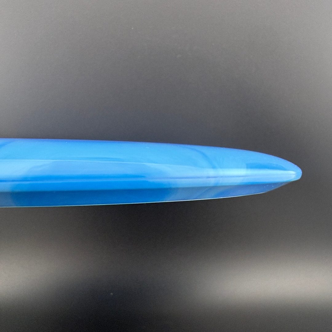 Lux Vapor Founder - Shield Club Discmania
