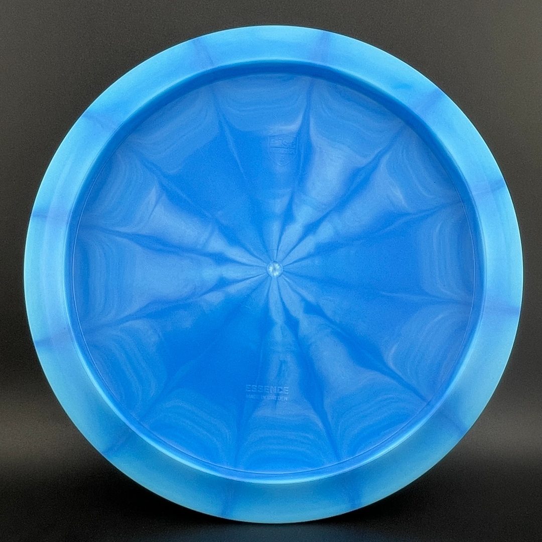 Lux Vapor Essence - Swords & Shield Discmania