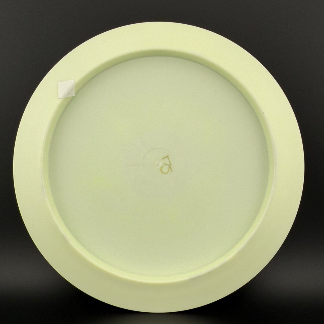 Star Destroyer - Fierce Falcon by Thomas Bannally Innova