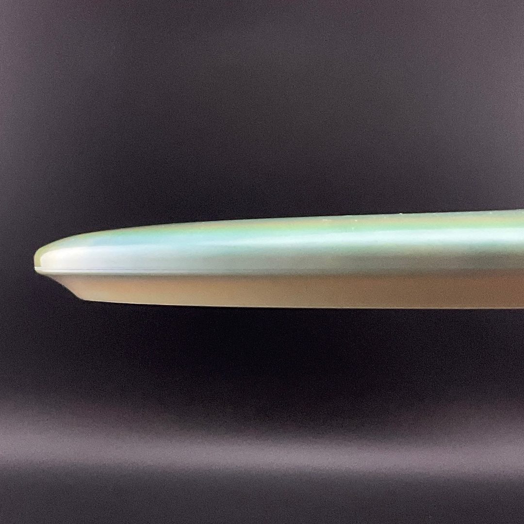 Swirl ESP Buzzz - Dyed - Paul McBeth 5x World Champion Discraft