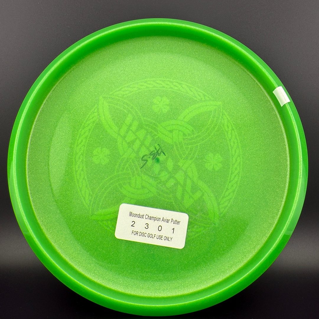 Moondust Champion Aviar - Lucky Star Stamp Innova