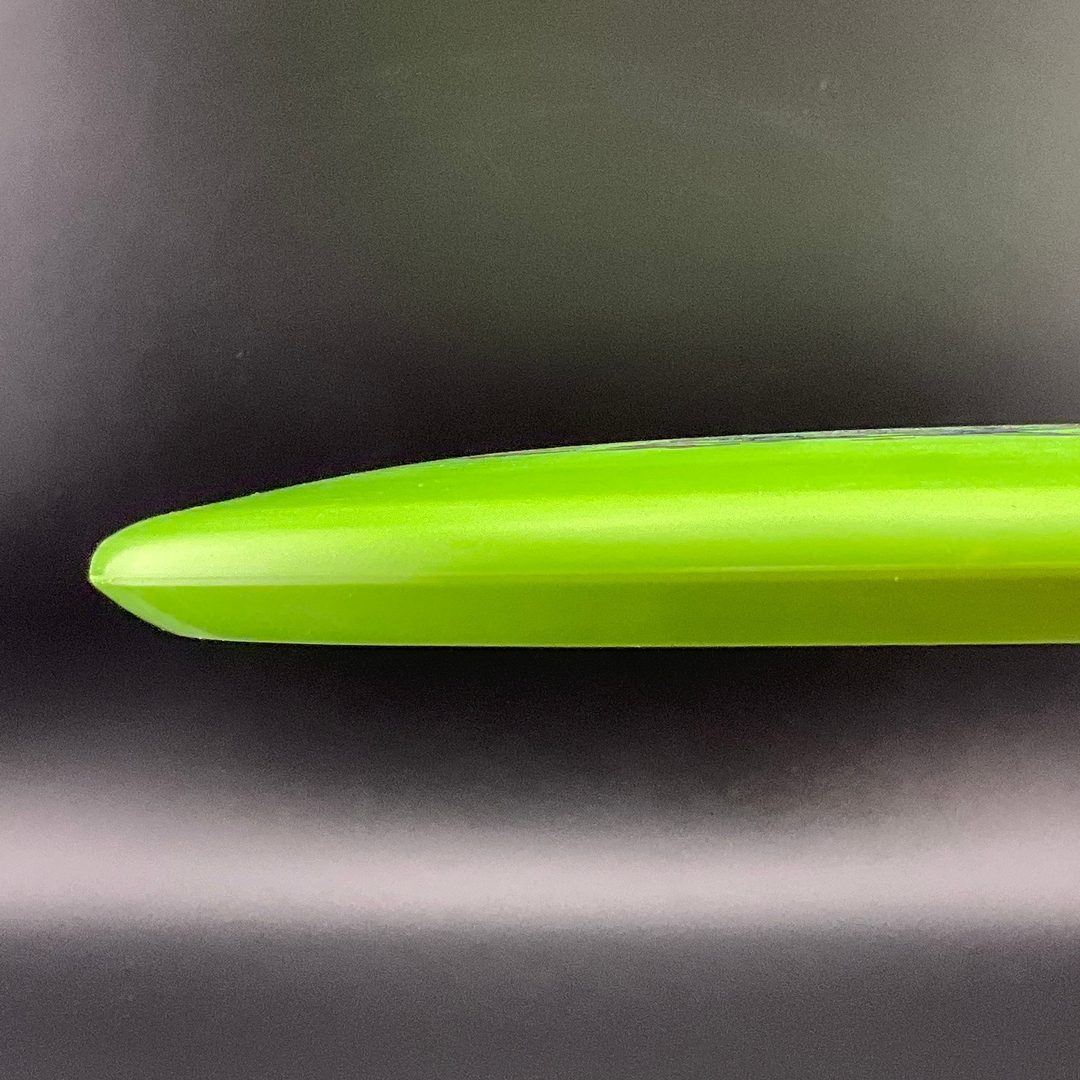 Swirly Star Mako - Limited VIP Series #90 1/1600 OOP Innova