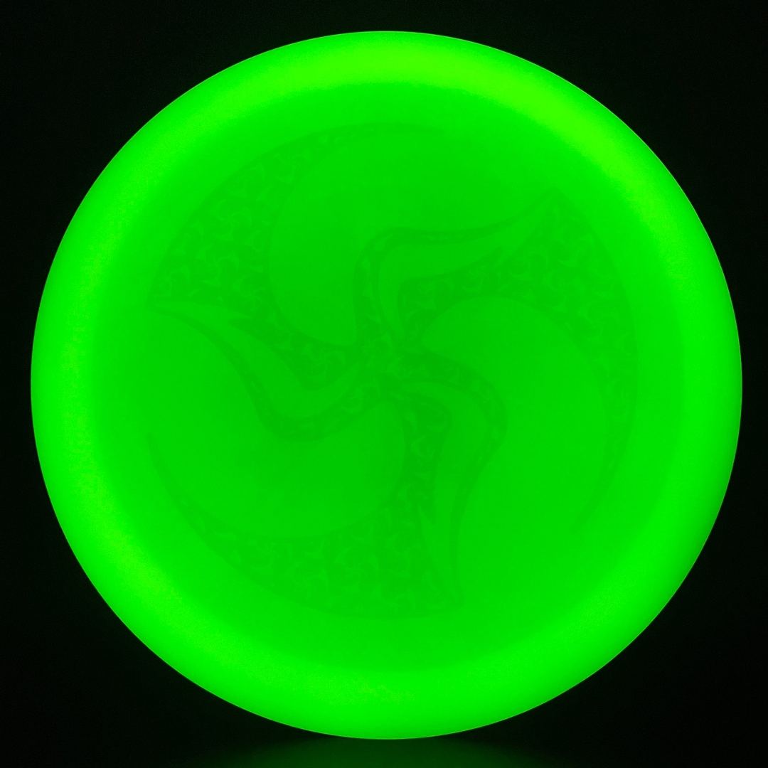 Color Glow C-Line PD - Limited Huk Repeater Stamp Discmania