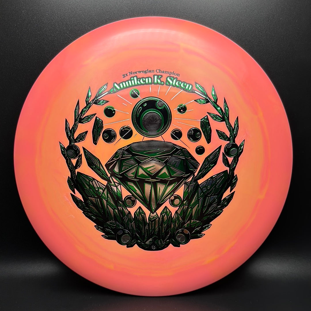 Swirly S-Blend Emperor - Anniken Steen Signature Series Dropping August 24th @ 10am Infinite Discs