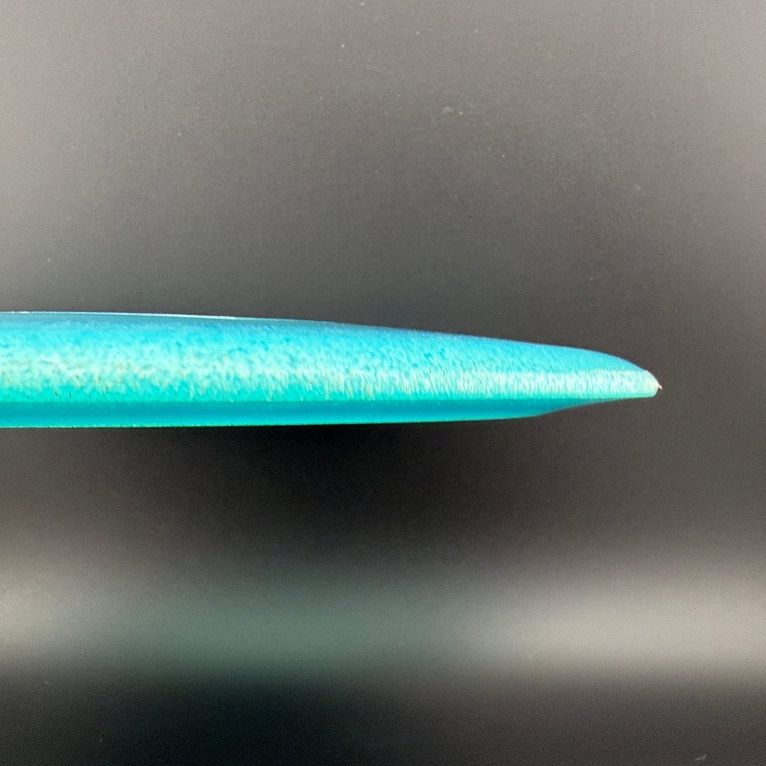 Blizzard C-Line PD2 Penned - XL Shield *Lightly Used Discmania