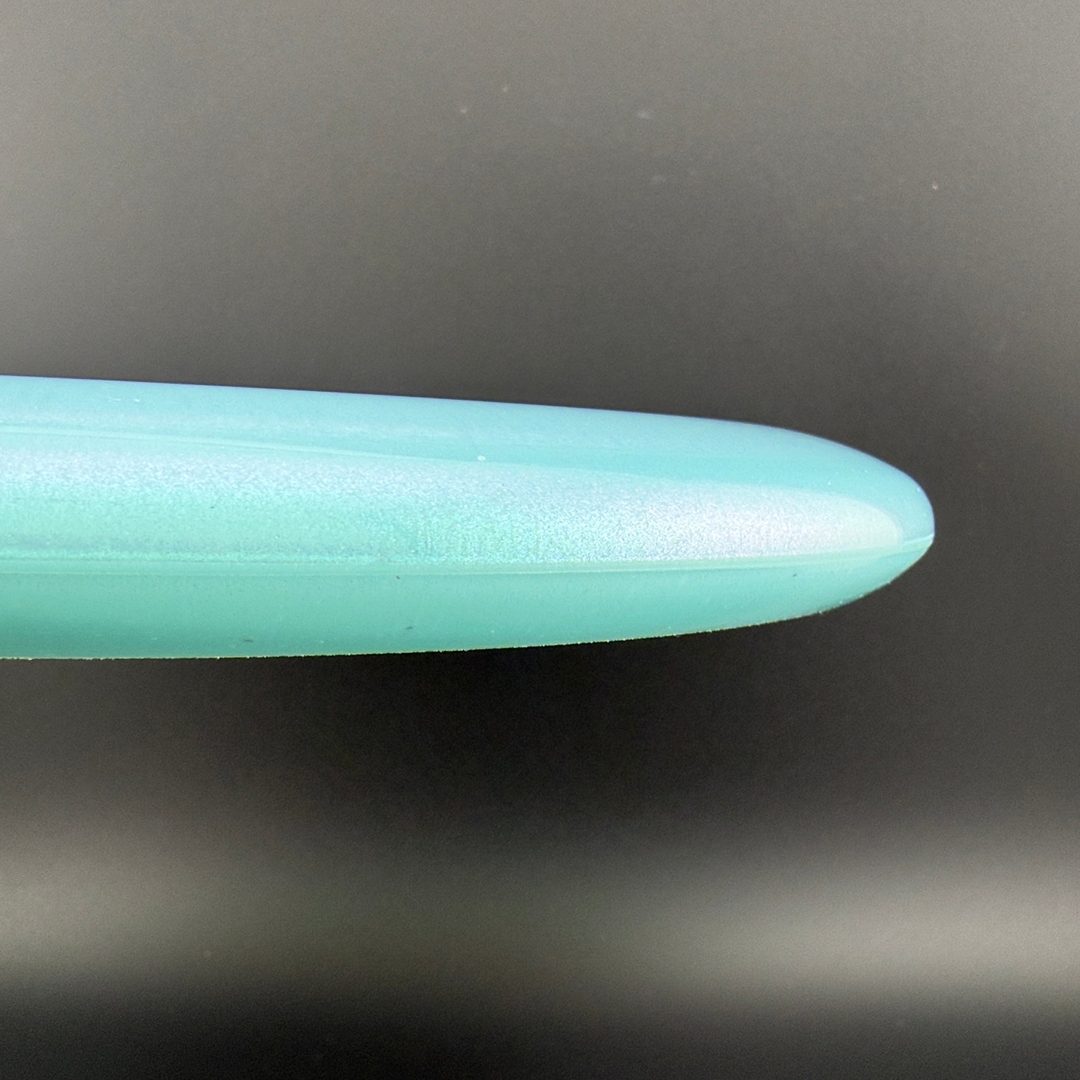 Colorshift Z Luna - Battle Pack Misprint Barela x McBeth Discraft