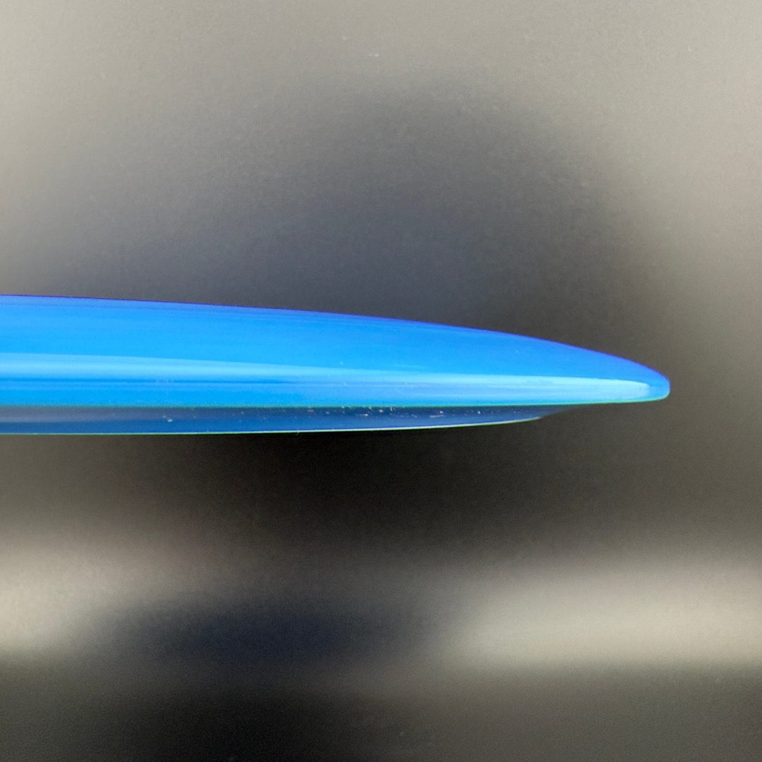 Royal Grand Grace - Lightweight Latitude 64