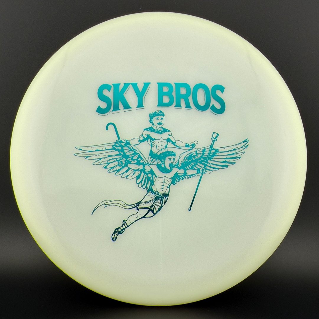Color Glow C-Line P2x - Sky Bros Discmania