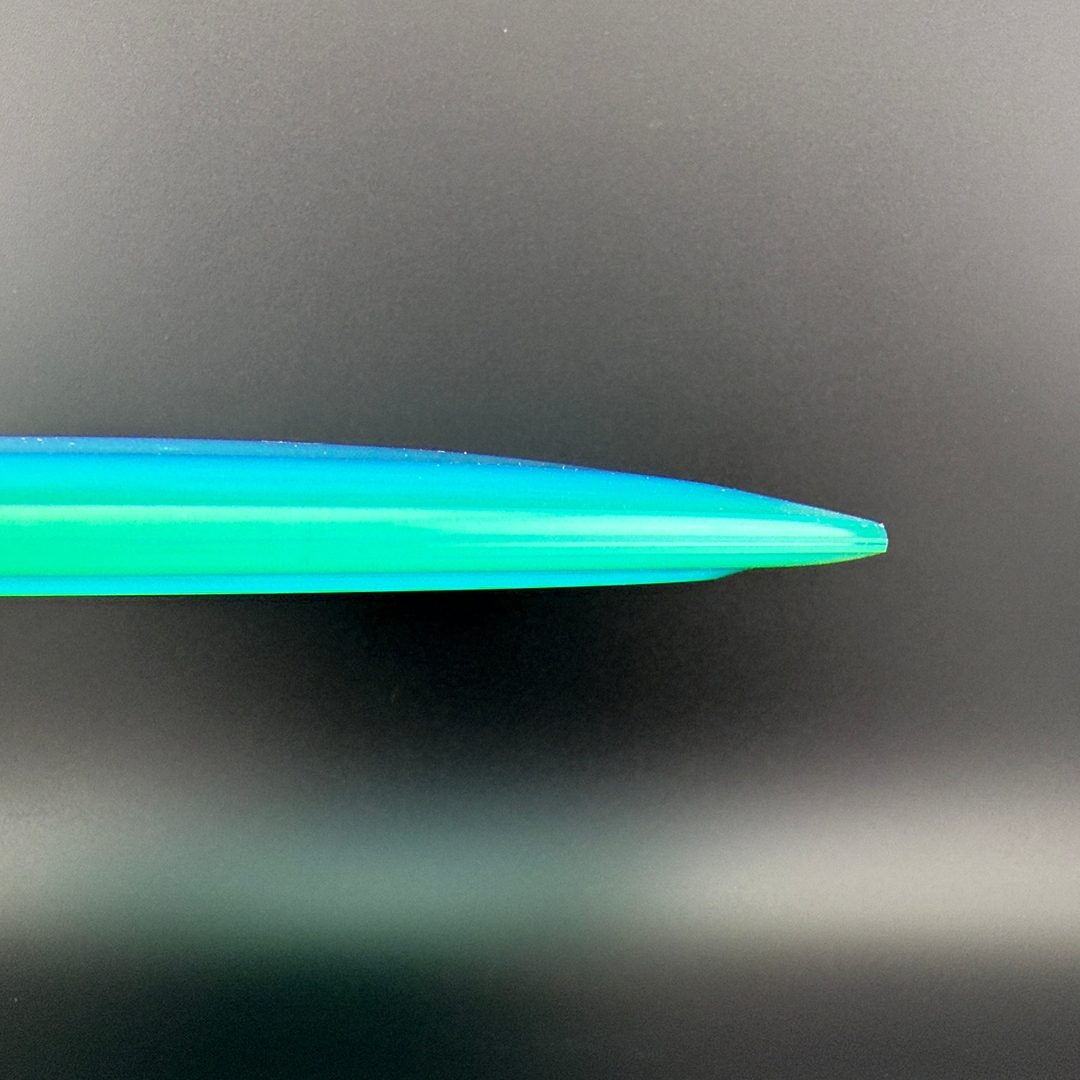 Champion Dominator Penned Innova