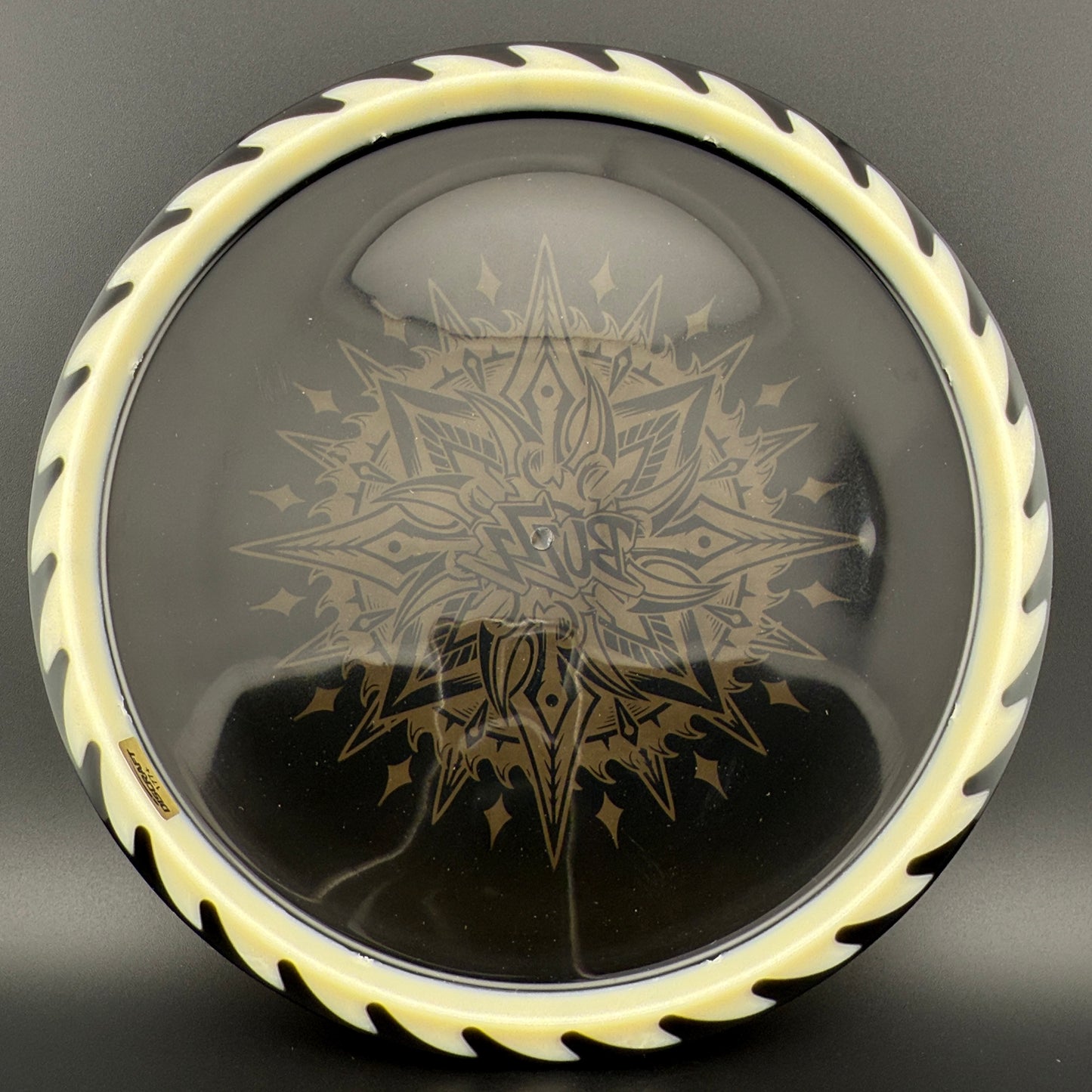 FuZed Glo Z Buzzz - Glo Rim / Black Flight Plate