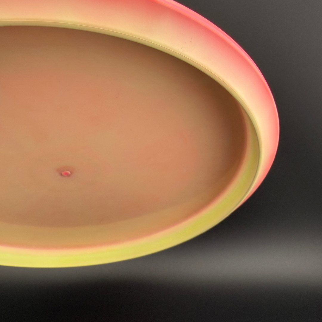 Swirly ESP Buzzz First Run - Paul McBeth 4x Claws - Pink Halo Discraft