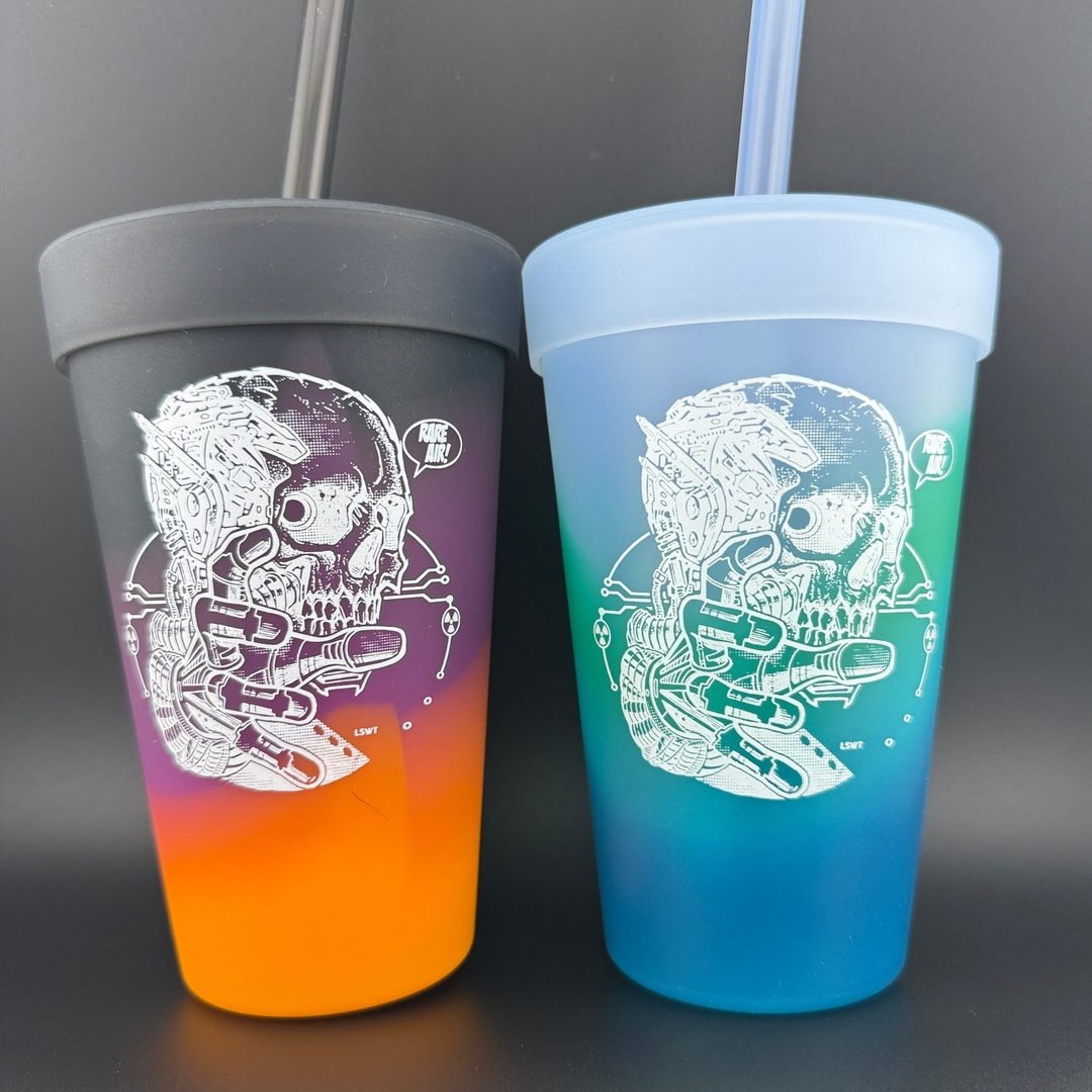 Silicone Straw Tumbler Pint Glass 16 Oz - STRATUS Fear by Les White Silipint