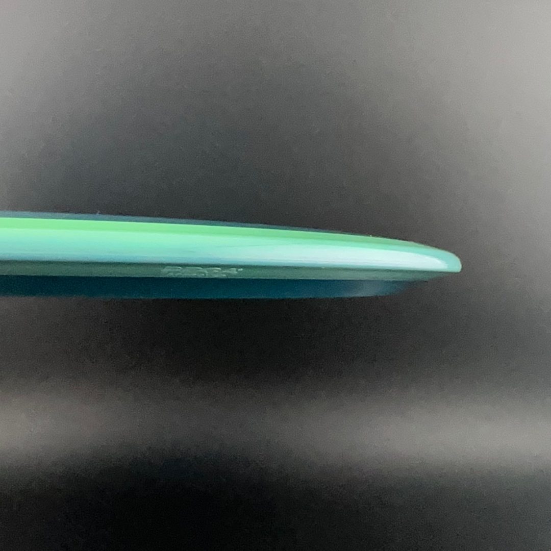 Neutron Crave - Sarah Hokom Signature Series Axiom