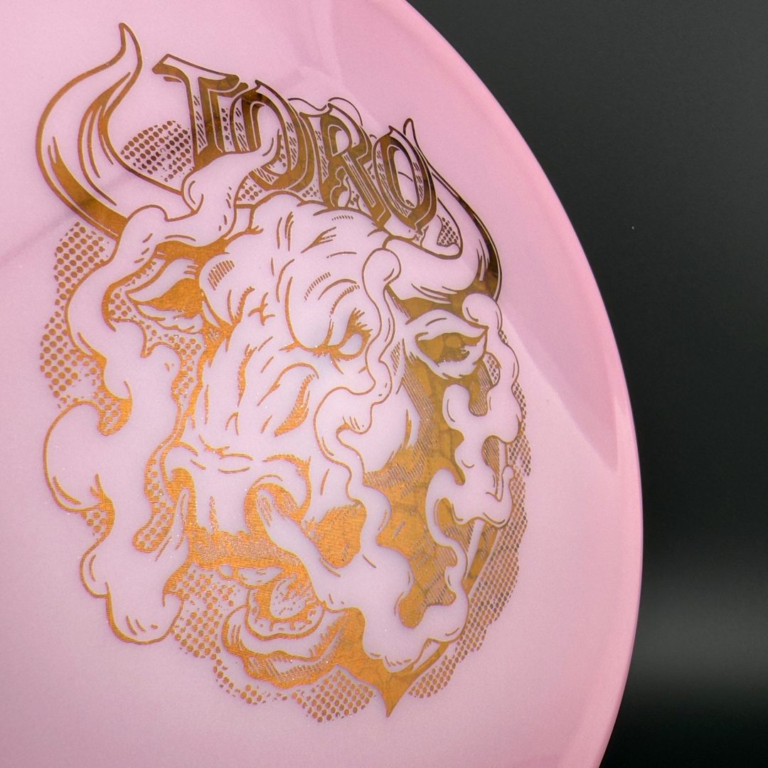 Classic Glow Champion Toro - Artist's Corner Innova