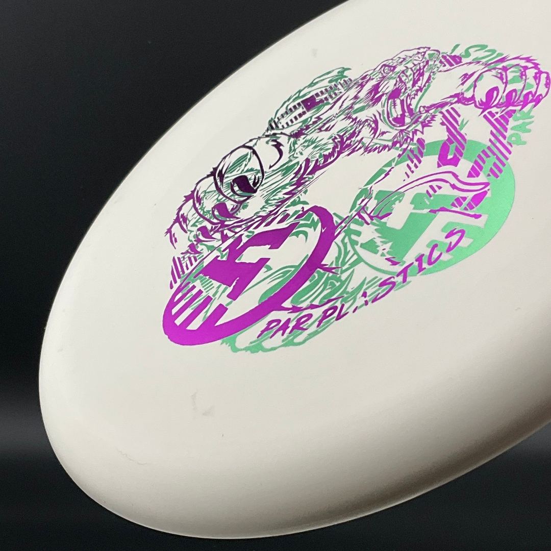 K3 Reko 2023 - White - "Sabertooth" Stamp from Par Plastics - Dyer's Delight! Kastaplast