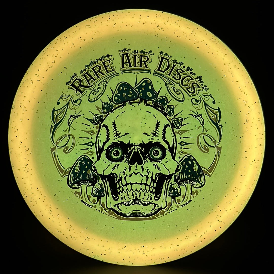 Metal Flake Color Glow C-Blend Sphinx - Crushin' Amanitas stamp by Manny Trujillo Infinite Discs