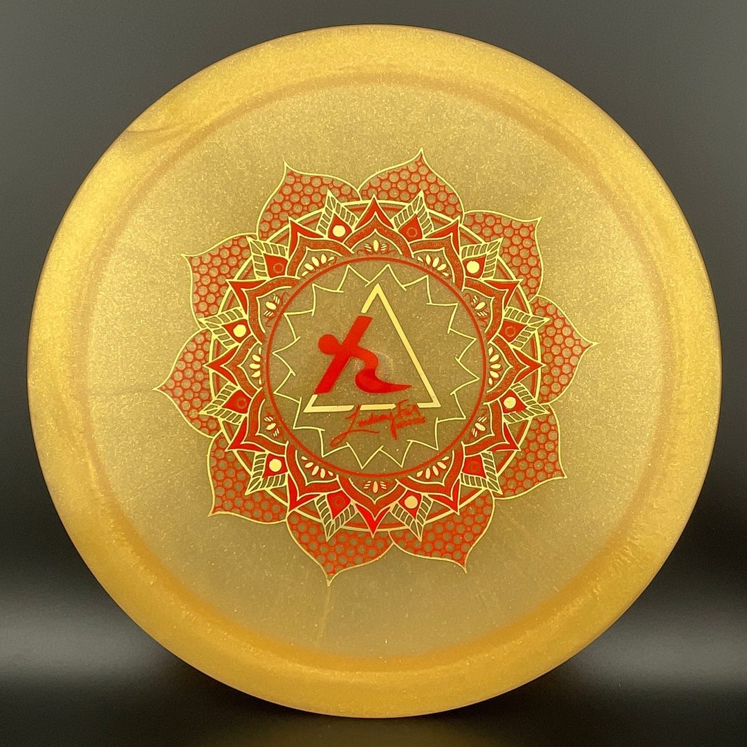 Diamond Metal Flake Assassin - Lindsay Fish Signature Series Gateway