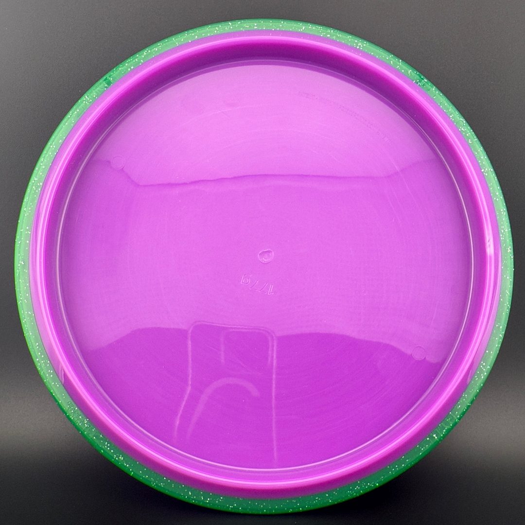 Prism Neutron Pyro - Simon Lizotte Logo - Older Run Axiom