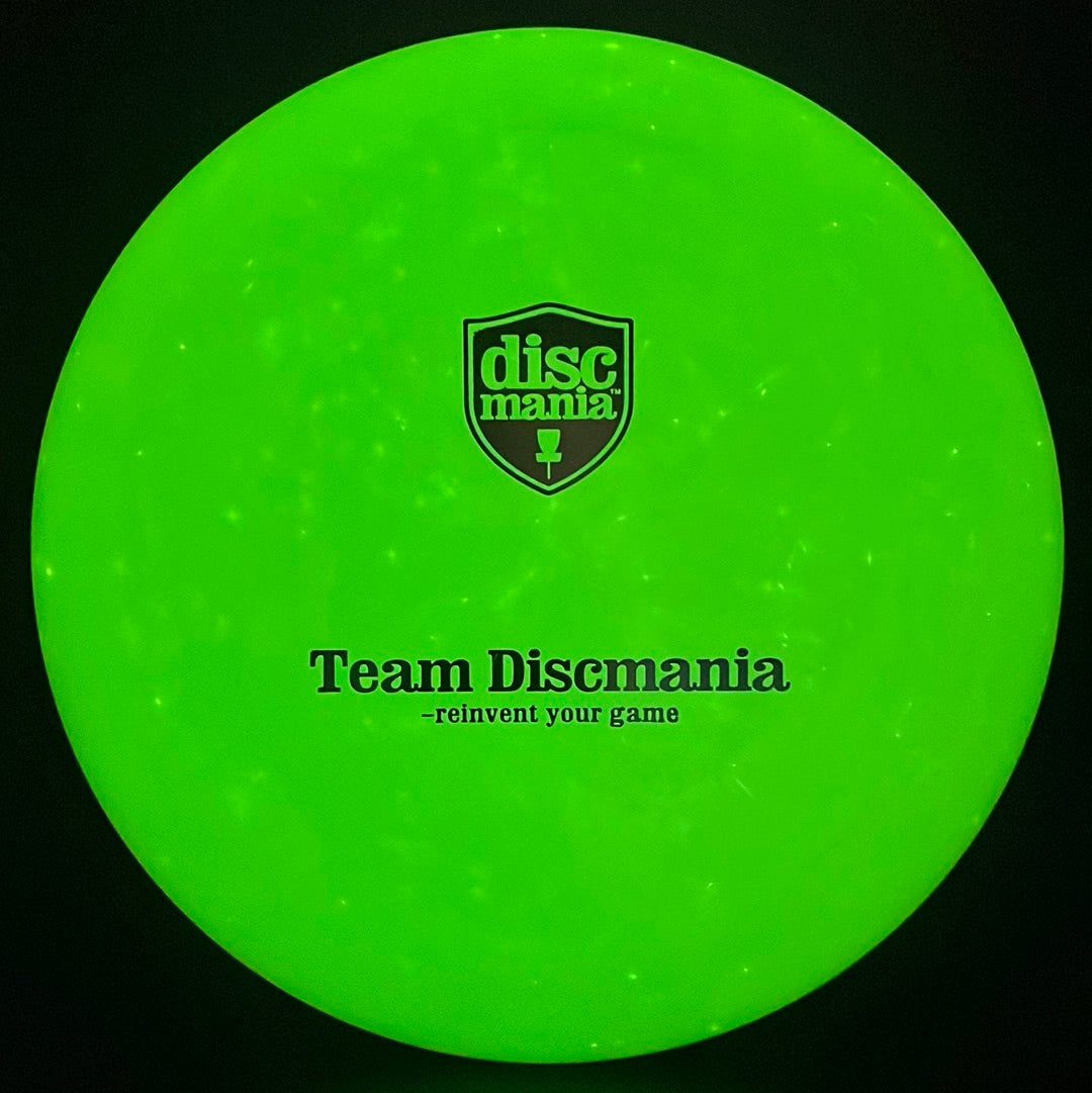 Glow P-Line P2 *Eagle Stash* - Team Discmania Imperial Eagle 1 Run Innova Made Discmania