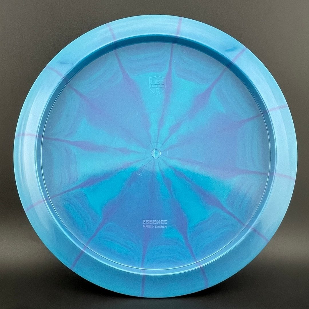 Lux Vapor Essence - Swords & Shield Discmania