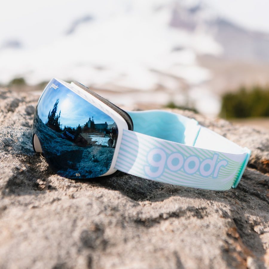 "Abominable Snow Icon” ORB G Polarized Snow Goggles Goodr