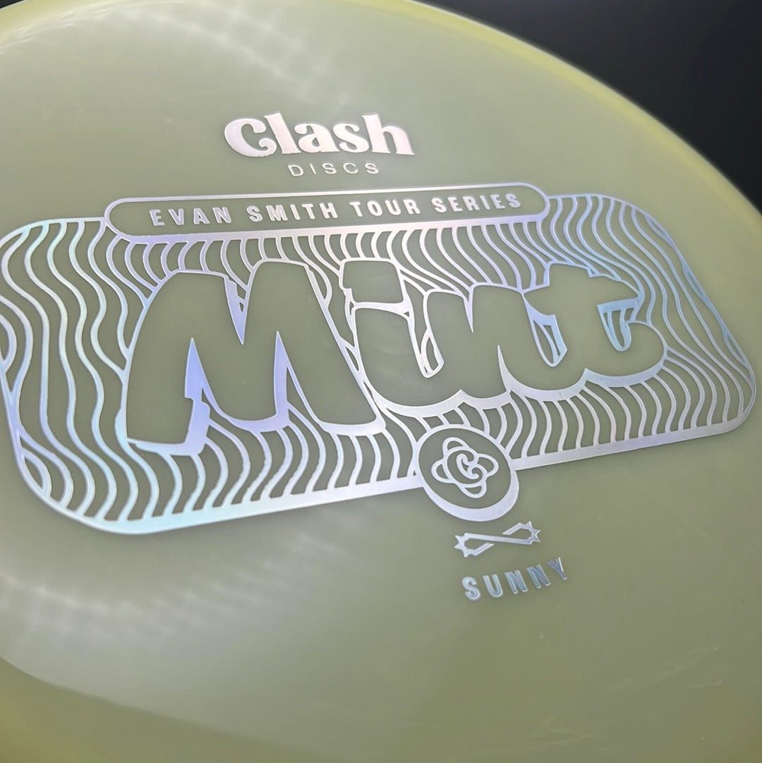Sunny Mint - Evan Smith Tour Series Clash Discs