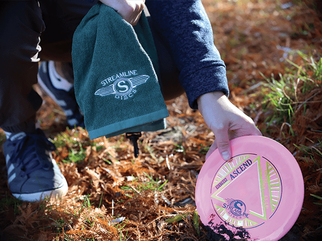 Tri-Fold Cotton Towel Streamline